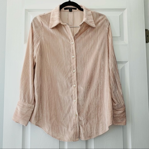 Button down shirt - Picture 1 of 3